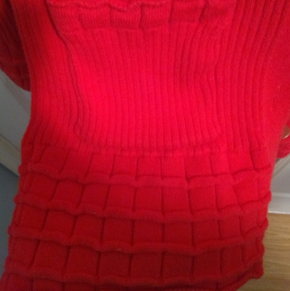 Sweater - Picture 3 of 6